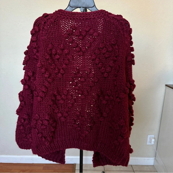 Chicwish Kinit Your Love Heart Yarn Ball Chunky‎ Hand Knit Cardigan - Picture 6 of 10